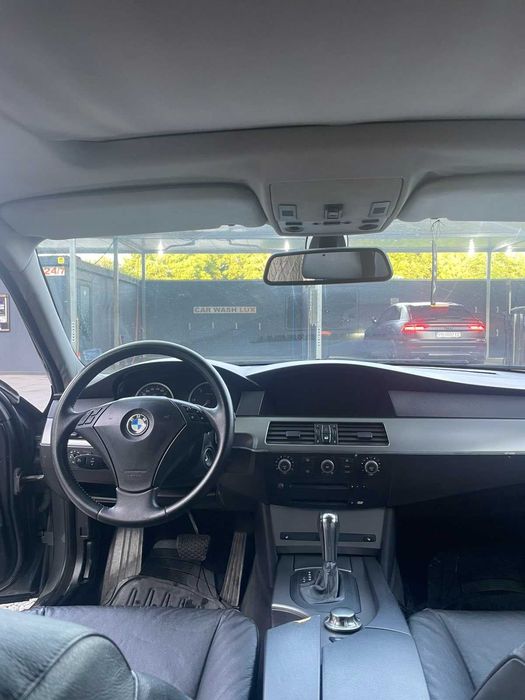 Автомобил - BMW 525