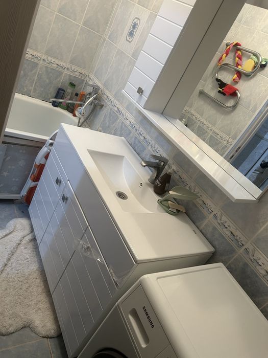 Продам 2 комн квартиру