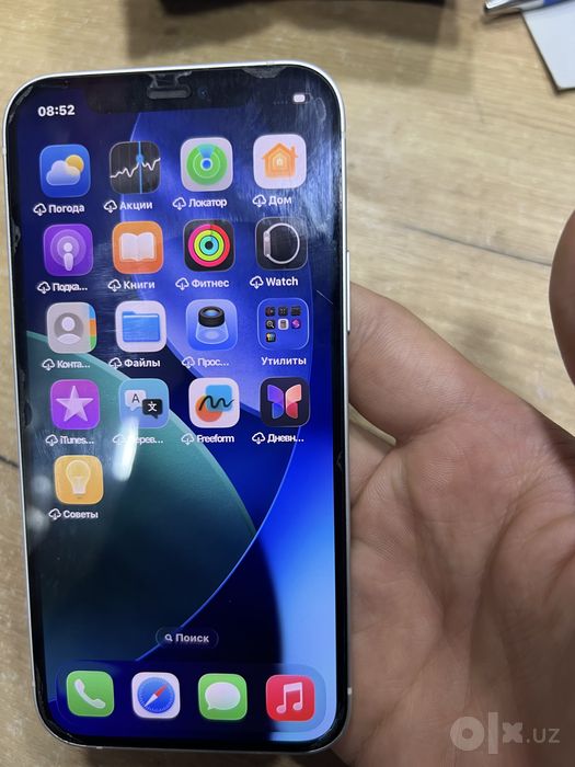 Iphone 12  210$ keliwamz