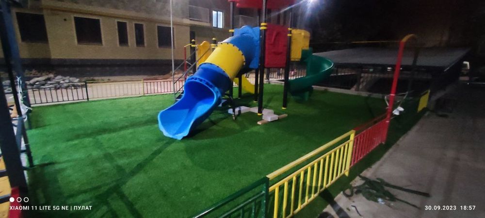 Газоны искуственные,покрытия резиновые,искуственное озеленение в ассар