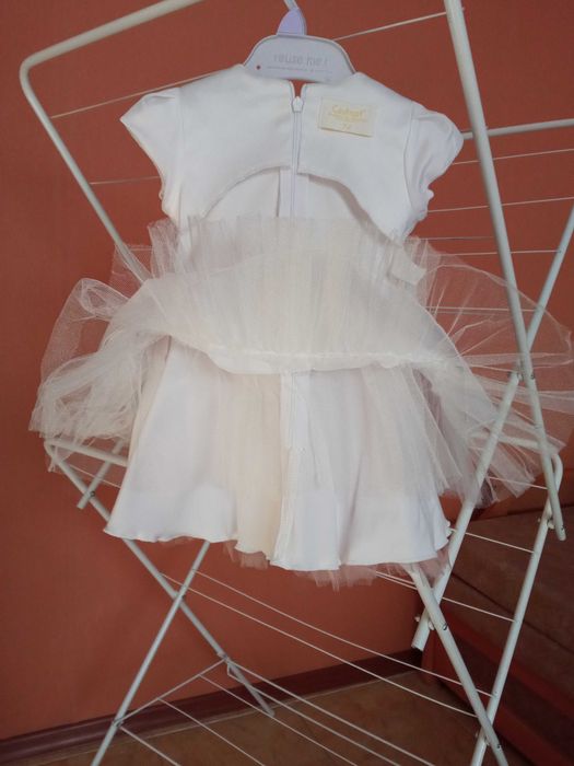 Симпатична официална рокличка