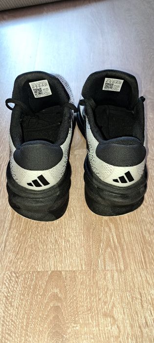 Adidas  Мъжки  Маратонки 43.1/3