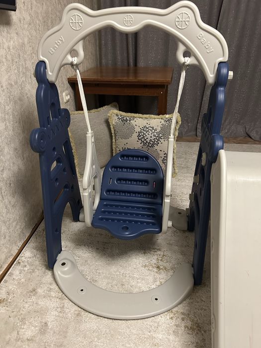 Горка и качеля детская