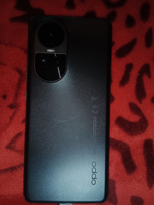 Oppo Reno 10 5G обиен