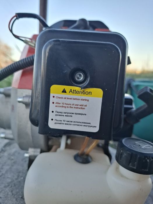 Продам триммер газонокосилку