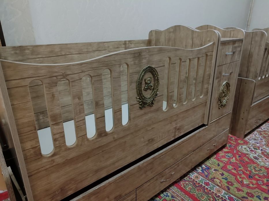 Yosh bolalar uchun karavat sotiladi reyalni osela qlila