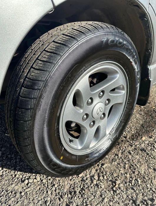 Toyota Regius бус семь мест