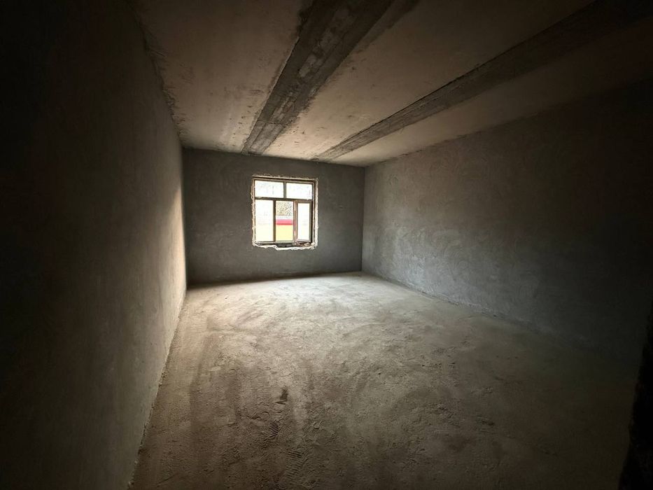 Sogdianada uy sotiladi 3x xonali!