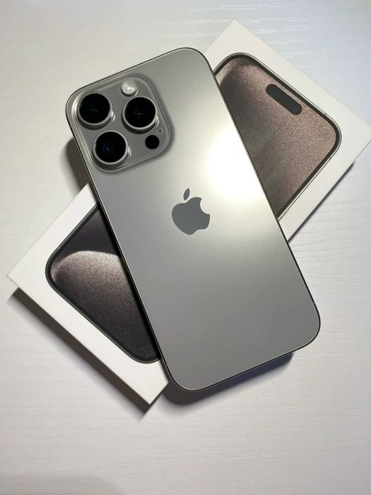 Продам Iphone 15 pro max