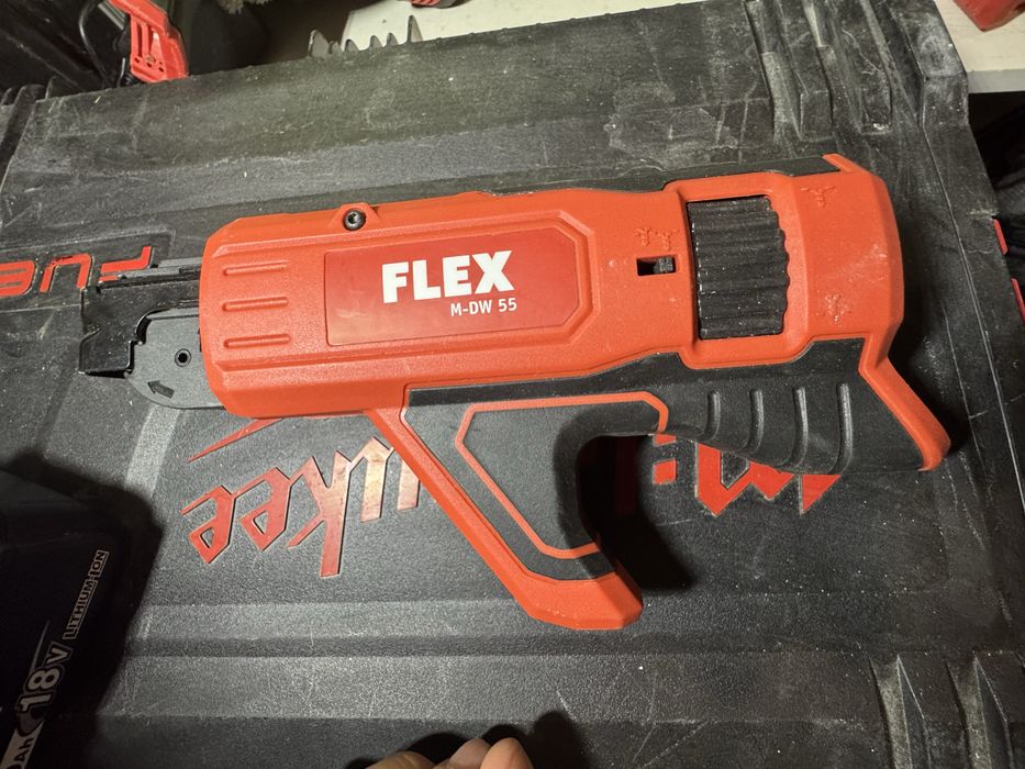 Magazie suruburinoua  Flex M-DW 55