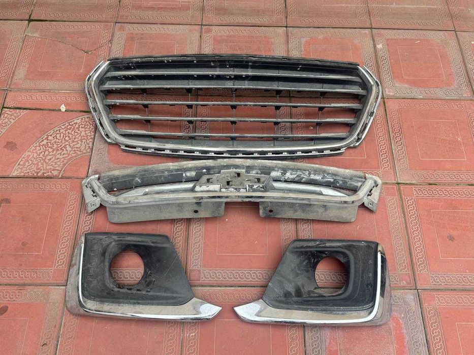 Каптива 4 передний облицовка и очки от туманки оригинал идеал