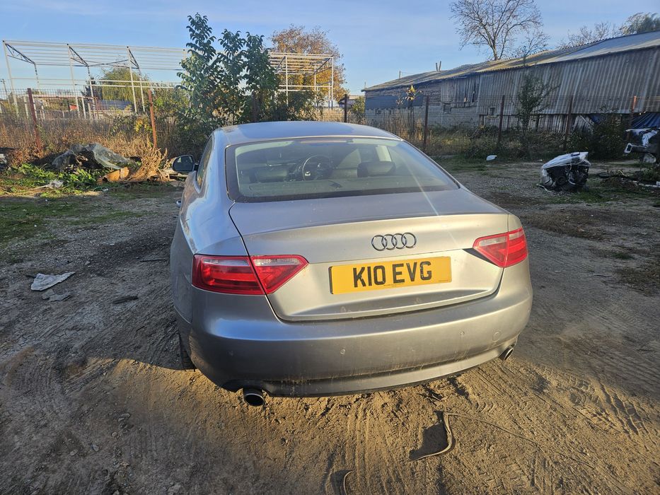 dezmembrez audi a5 2.7 CAMA