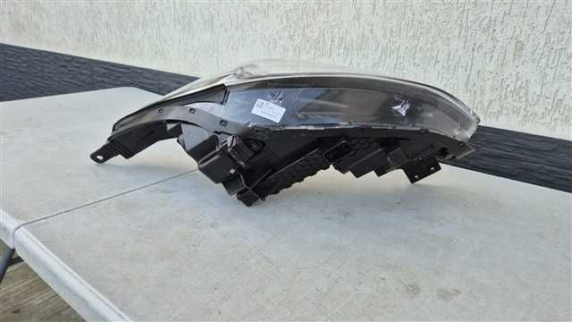 Far dreapta Kia Sportage Full Led GT-Line an 2018-2021 cod 92102-F1500