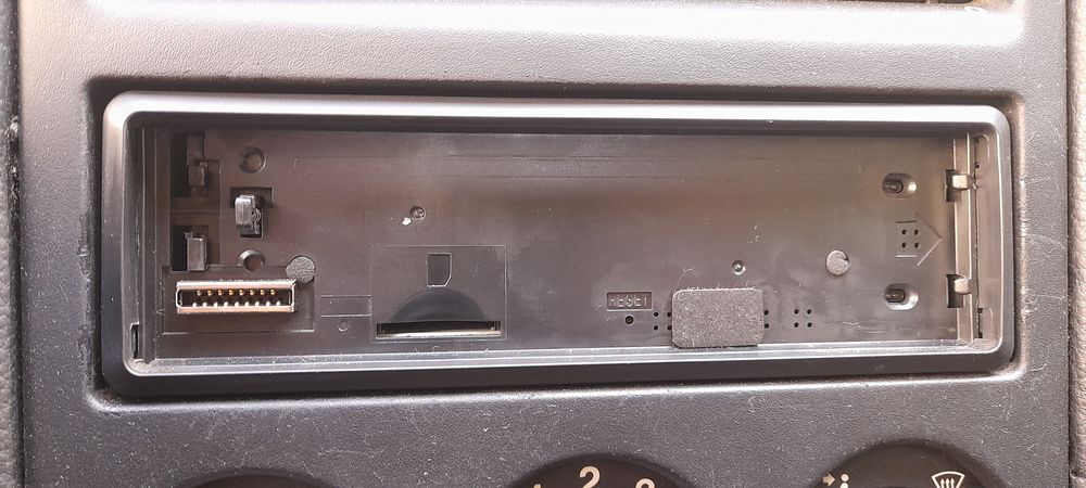 Casetofon auto Blaupunkt cu usb aux