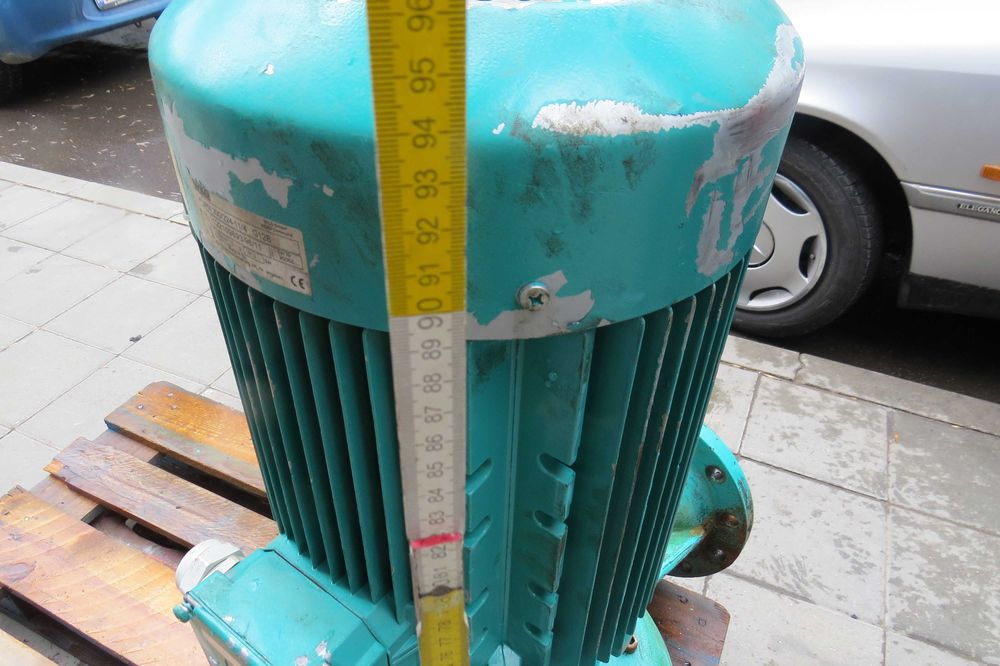 помпа вило - 11 кв. - ф ; 200 мм.