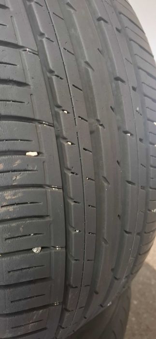 2бр. 225/45/17 Falken 6.3mm грайфер, дот 21г. Безплатен монтаж