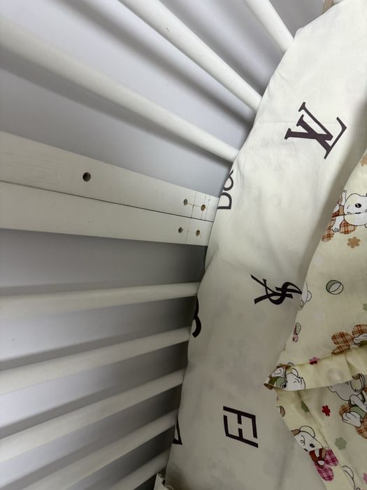 Продам детскую кроватку Davinci