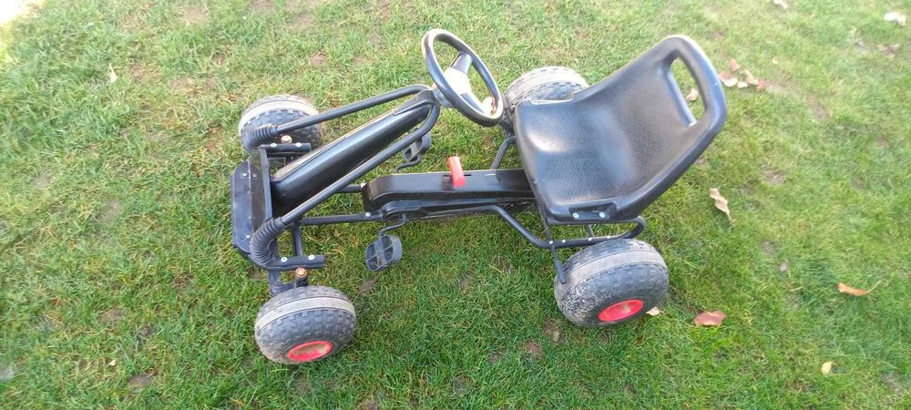 Kart cu pedale copii