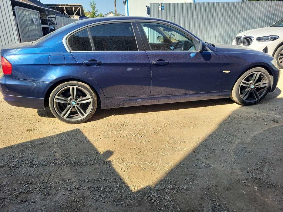 Usa aripa capota far bara tragar bmw e90
