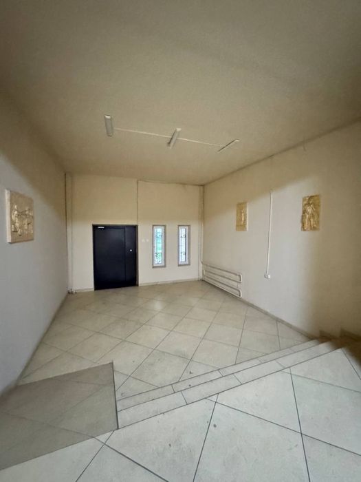СПЕЦПЛАН метро КОСМОНАВТОВ продается 3 комн квартира Ойбек