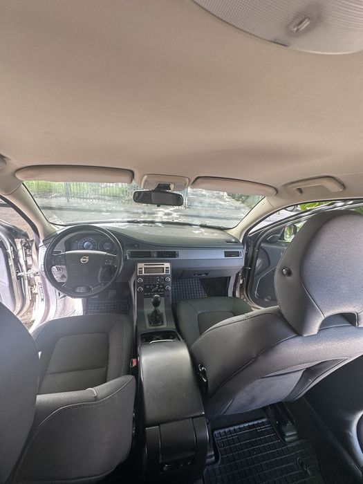 Volvo V70 perfect functionala