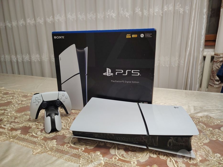 PlayStation 5slim