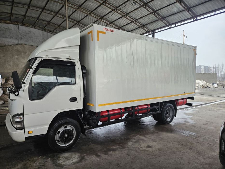 ISUZU срочна Сотилади