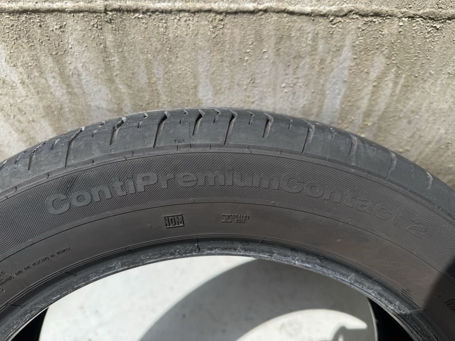Continental Conti Premium Contact 2  215/55  R18
