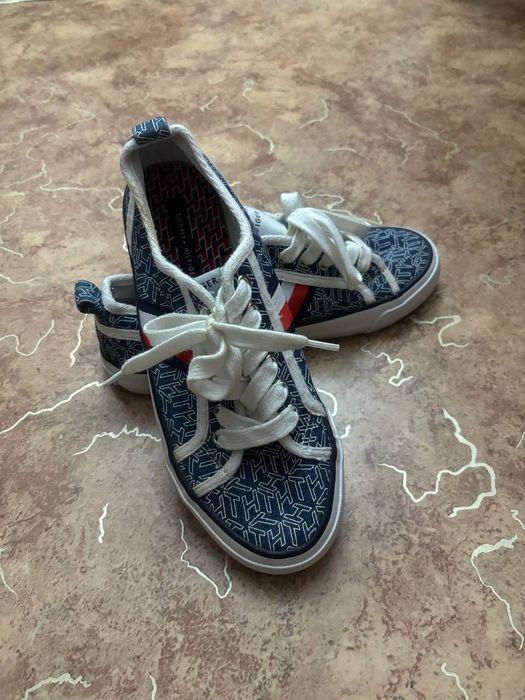 Кеды Томми Хилфигер оригинал