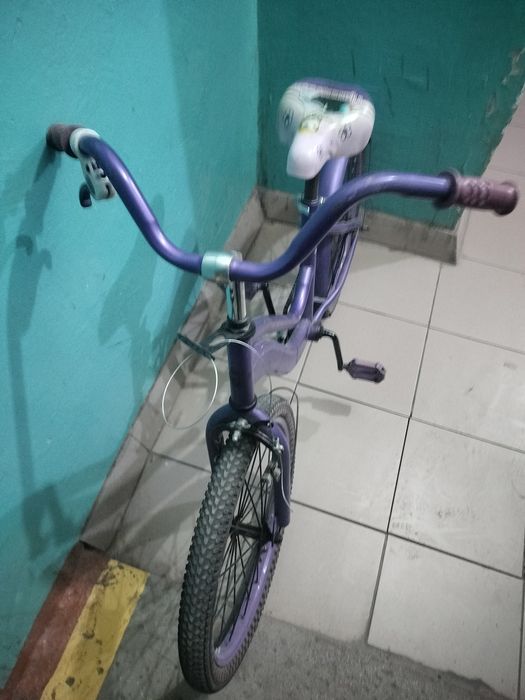 Продаю велосипед для девочек