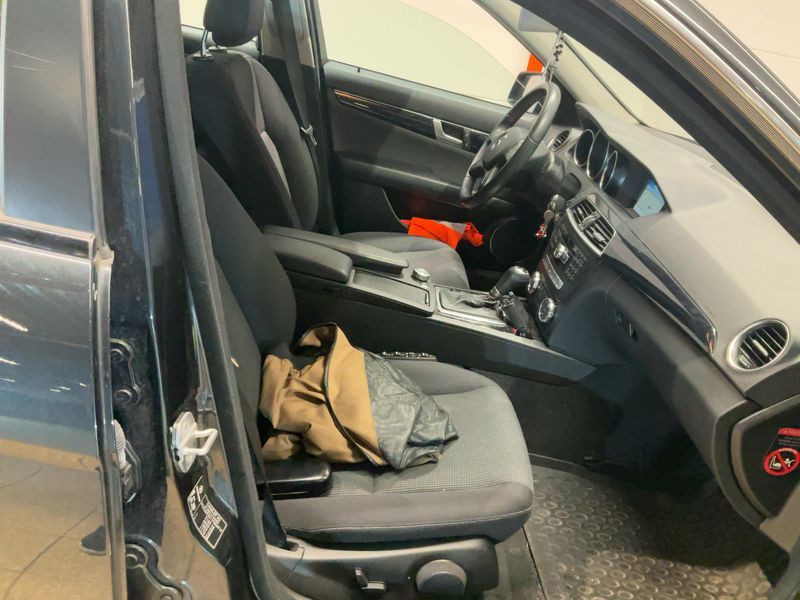 Mercedes-Benz C-Klasse C 200 CDI T BlueEfficiency Classic 2012