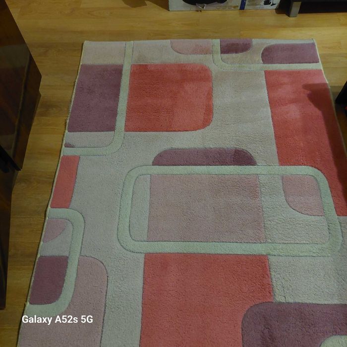 Килим от естествена  вълна