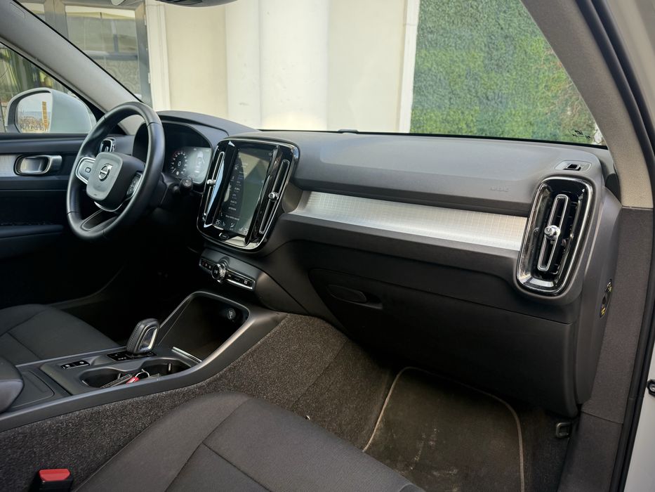Volvo XC40 2.0d D3 Cutie Automata!Fab 2020!Garantie 12 Luni!