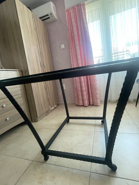 Градинска маса от ковано желязо