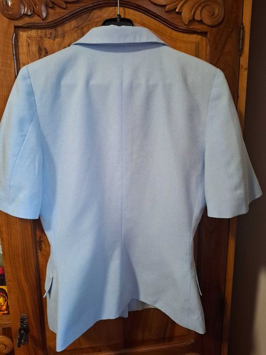 Sacou elegant bleu pastel, cambrat, căptușit, cu mâneci scurte, lână și vâscoză, mărimea M