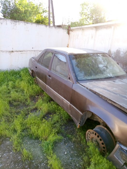 Мерседес Е220Двери , капот , багажник