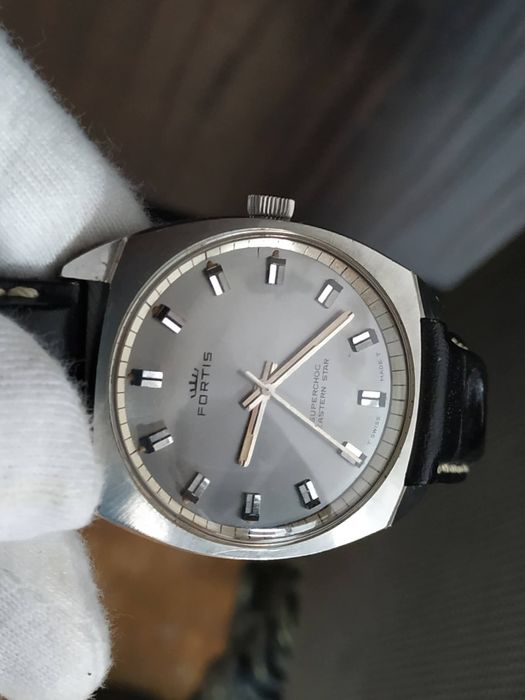 FORTIS  Ceas barbatesc elvetian mecanic