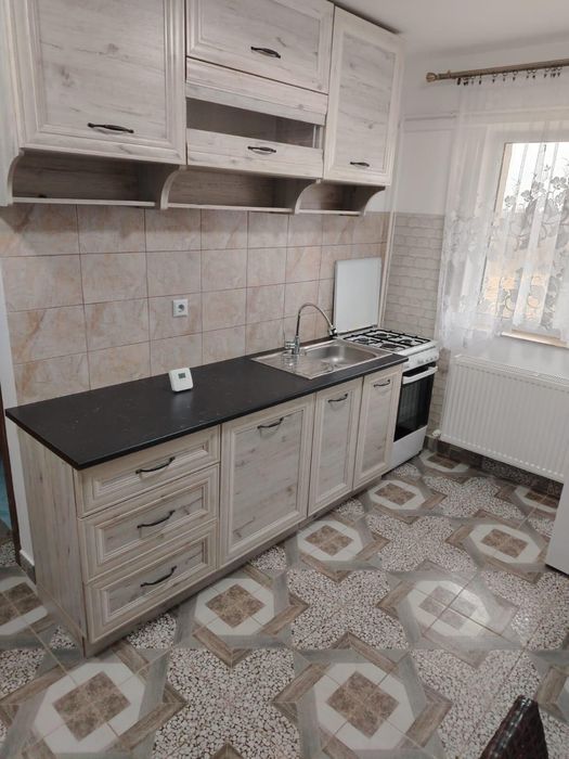 Închiriez microapartament