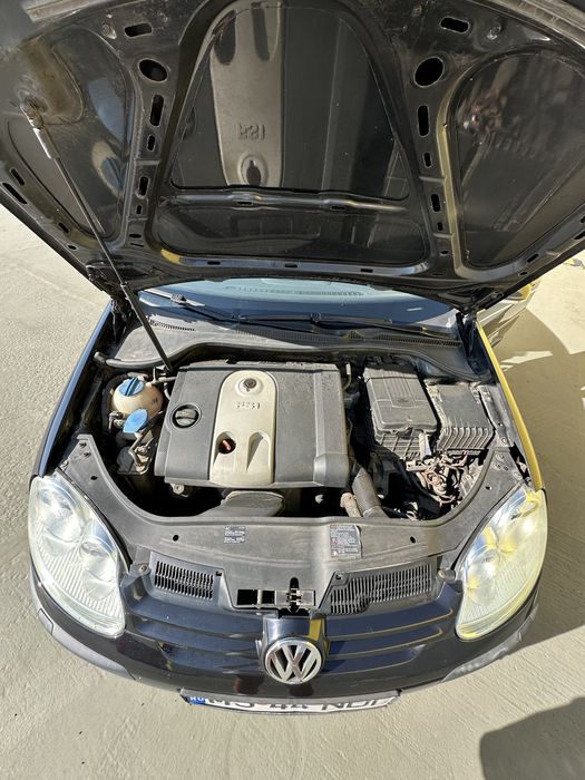 Volkswagen Golf 5, 2005, 1.6 FSI Benzină