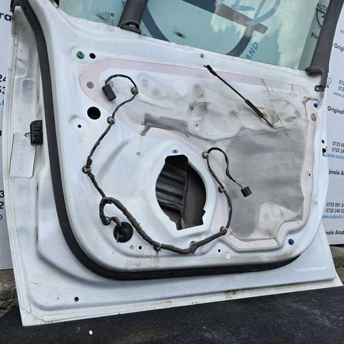 Portiera usa alba Z40R dreapta fata Opel Meriva B facelift