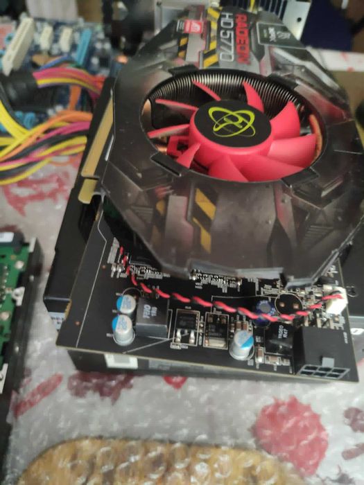 XFX hd 5770 , direct x 11, stare perfecta