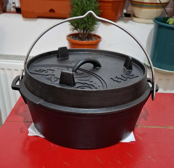 Particular! Ceaun cuptor olandez Petromax, cu fund plat, 26 cm, 4 L