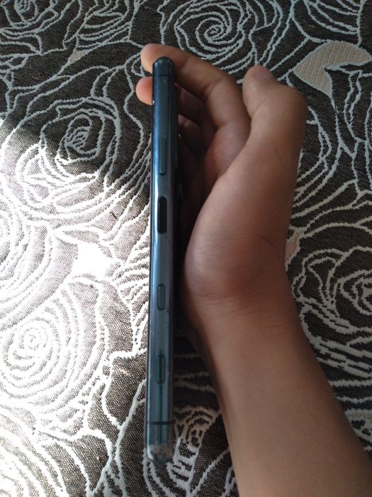 Продам Xperia 5 iii