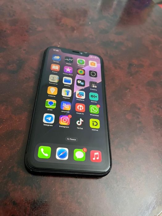 Айфон11 128гб емкость:77