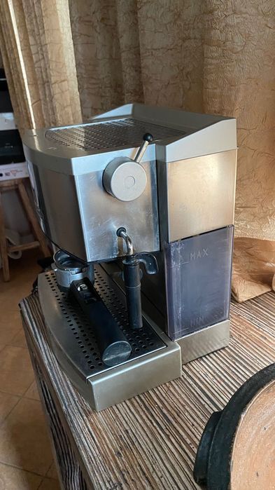 Кафемашина Delonghi