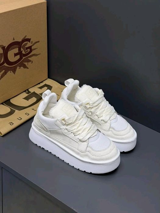 UGG Нови Дамски Боти Различни Цветове с Кутия [36-40 Номер]
