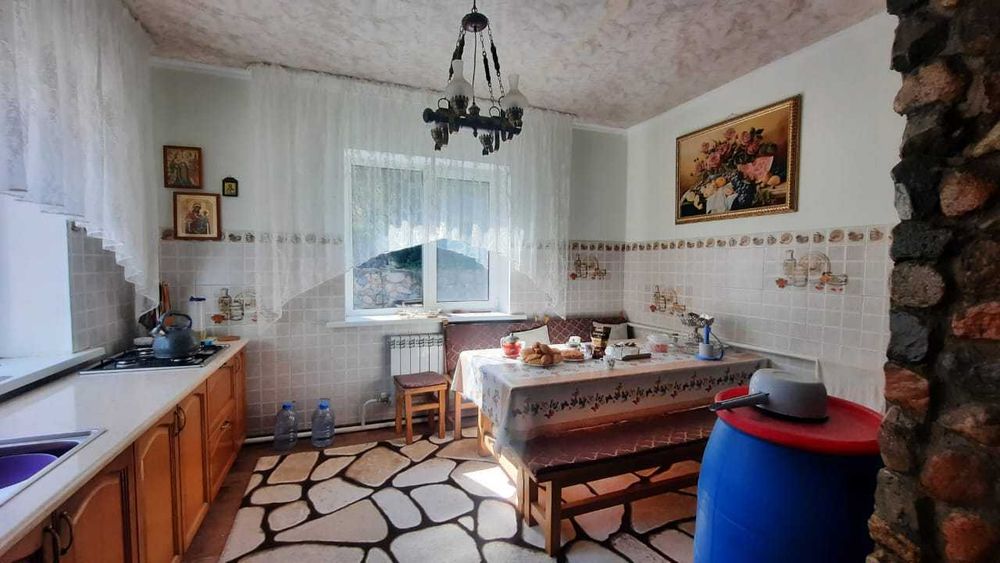 Загородный дом в горах, в заповедной зоне.