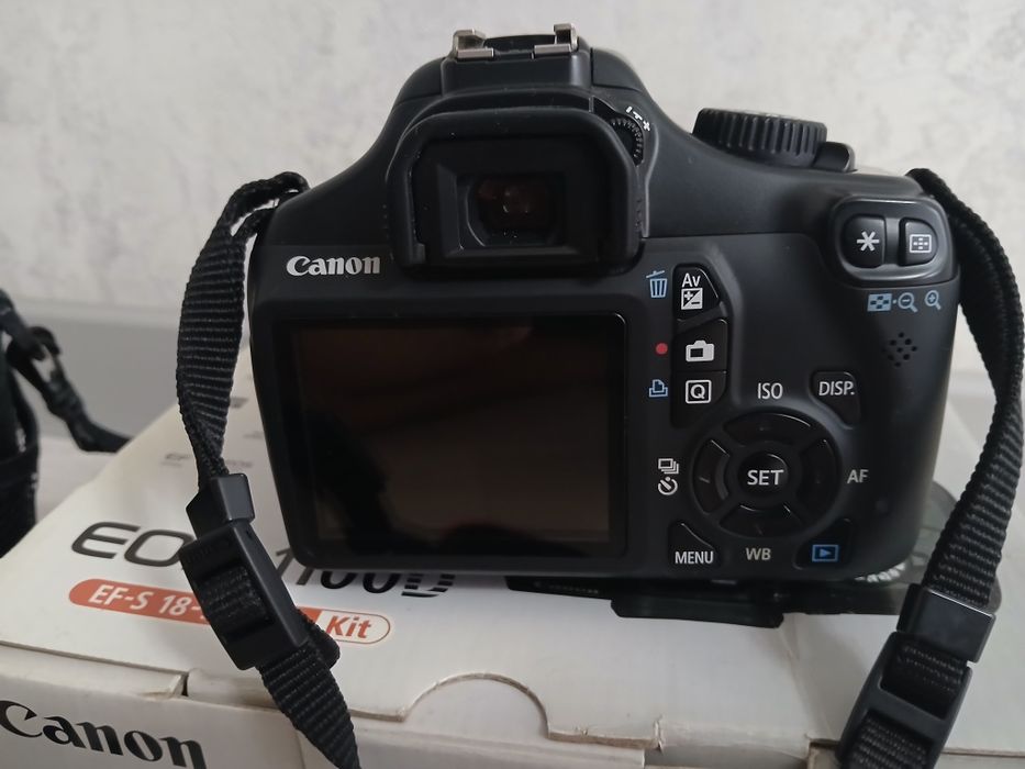 Новый!!! Canon EOS 1100D Kit 18-55 II