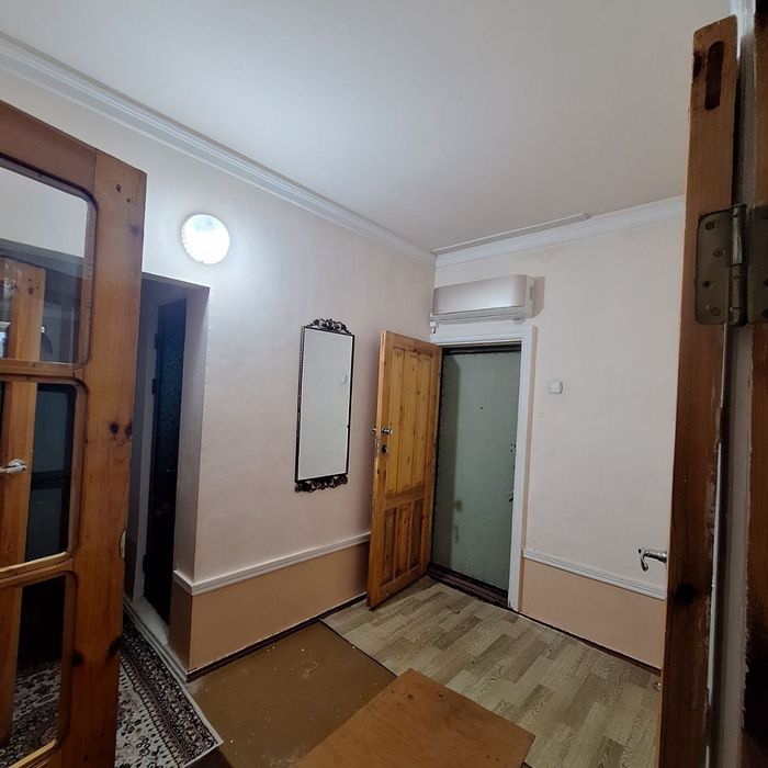 Квартира Ц-15 2/2/5 сотилади