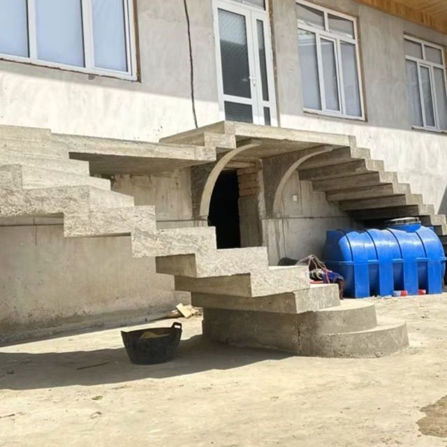 Zina quyish xizmati Beton zina yasabberamiz